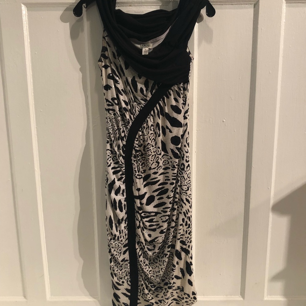 Cache dress